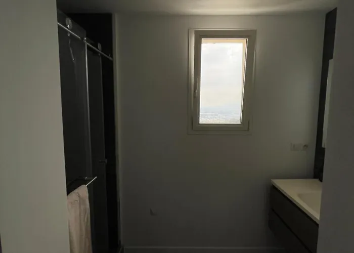 Δωμάτια σε οικογενειακή κατοικία Casa La Vista *