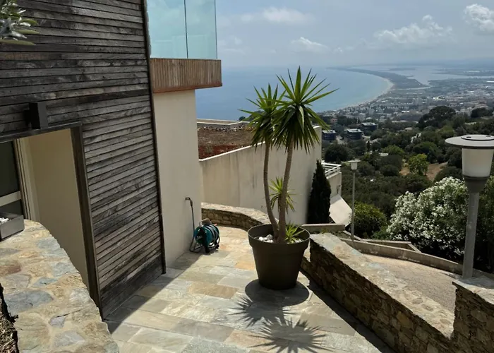 Rum i privatbostad Casa La Vista Bastia (Corsica)